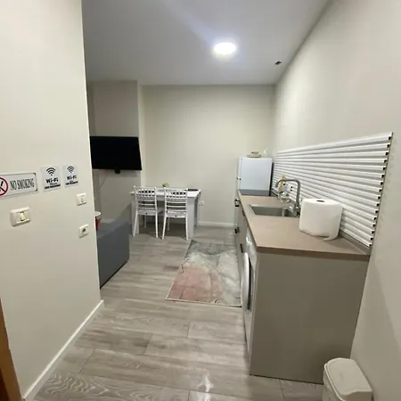 Apartamento Chlo 5 Tirana