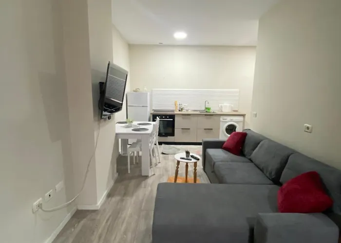 Chlo 5 Apartamento Tirana